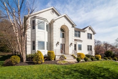 33 Frederick Pl. Cedar Knolls, 4BR Colonial, For Sale