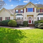 1 Jordanna Ct, Bedminster, NJ 07921